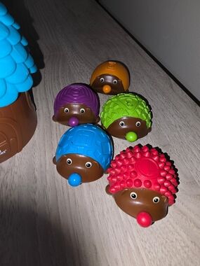Learning Resources Spike the Fine Motor Hedgehog